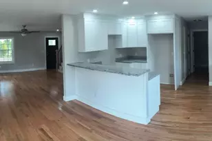 8 Emerald Ave, Westfield, MA 01085 - Photo 9