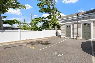 27 Howland #8, Plymouth, MA 02360 - Photo 31