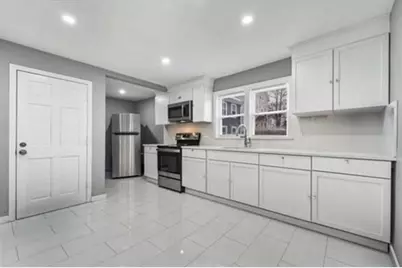 316 Essex St, Lynn, MA 01902 - Photo 13