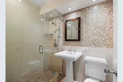 8 Whittier Pl #14F, Boston, MA 02114 - Photo 9