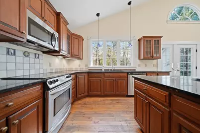 1547 Main St, Concord, MA 01742 - Photo 5