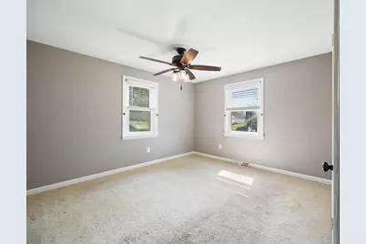 67 Robak Drive, Chicopee, MA 01020 - Photo 13