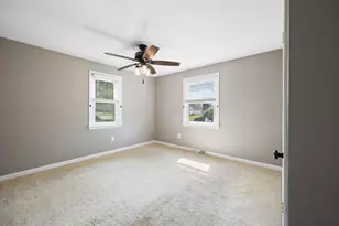 67 Robak Dr, Chicopee, MA 01020 - Photo 13