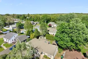 67 Robak Dr, Chicopee, MA 01020 - Photo 35