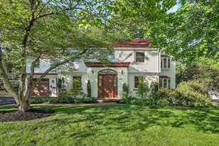 31 Alba Rd, Wellesley, MA 02481 - Photo 1