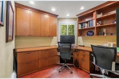 183 Old Farm Rd, Newton, MA 02459 - Photo 11
