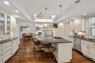 183 Old Farm Rd, Newton, MA 02459 - Photo 3