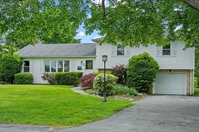 25 Curtis St, Auburn, MA 01501 - Photo 3