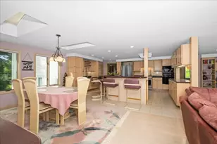 25 Curtis St, Auburn, MA 01501 - Photo 7