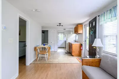 13 Coach House Ln, Dennis, MA 02660 - Photo 7