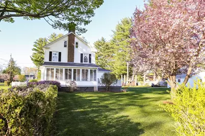 32 Spruce St, Westfield, MA 01085 - Photo 3
