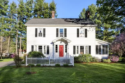 32 Spruce St, Westfield, MA 01085 - Photo 1
