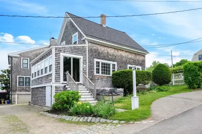 2 Circuit Ave, Hull, MA 02045 - Photo 7