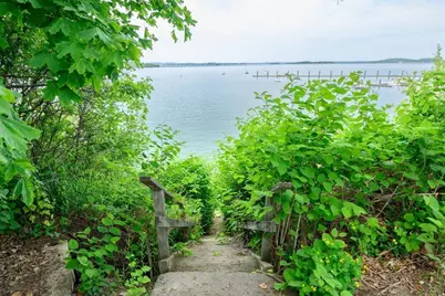 2 Circuit Ave, Hull, MA 02045 - Photo 3
