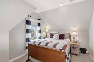 27 Billows St, Winthrop, MA 02152 - Photo 21