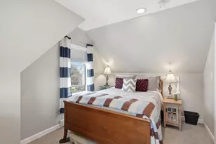 27 Billows St, Winthrop, MA 02152 - Photo 21