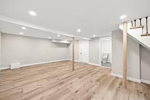 7 Somerville Ave, Braintree, MA 02184 - Photo 15