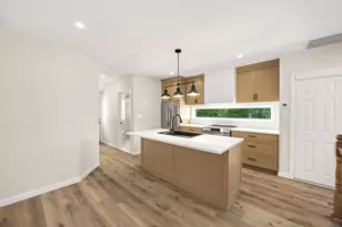 7 Somerville Ave, Braintree, MA 02184 - Photo 21