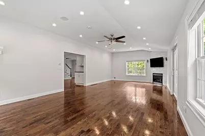 24 Bartlett Ave #24, Chelmsford, MA 01824 - Photo 15