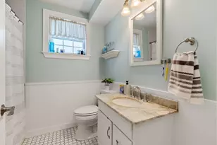 42 Pleasant St, Boston, MA 02129 - Photo 13