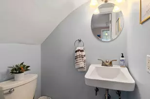 42 Pleasant St, Boston, MA 02129 - Photo 17