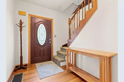33 Ledge Street, Melrose, MA 02176 - Photo 5