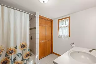 33 Ledge St, Melrose, MA 02176 - Photo 15