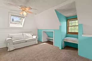33 Ledge St, Melrose, MA 02176 - Photo 21