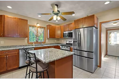 33 Ledge Street, Melrose, MA 02176 - Photo 7