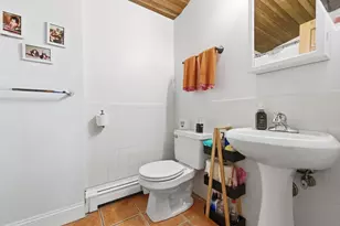 493 E 7th, Boston, MA 02127 - Photo 11