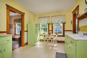 52 Knipfer Ave, Easthampton, MA 01027 - Photo 9