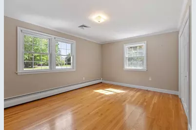 305 High St Ext, Lancaster, MA 01523 - Photo 17