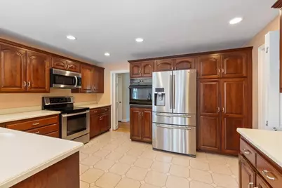 305 High St Ext, Lancaster, MA 01523 - Photo 11