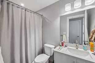 225 Dorchester St, Boston, MA 02127 - Photo 15
