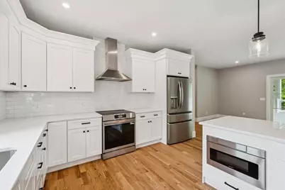 19 Birch Ave, Holden, MA 01520 - Photo 9