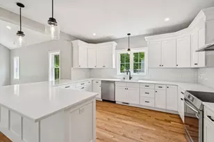 19 Birch Ave, Holden, MA 01520 - Photo 7