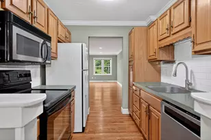41 Laurelwood Dr, Hopedale, MA 01747 - Photo 11