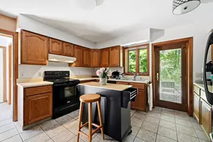 16 Old Long Plain Rd, Leverett, MA 01054 - Photo 11