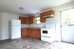 26-28 Daniel St, Springfield, MA 01151 - Photo 7