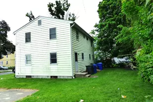 26-28 Daniel St, Springfield, MA 01151 - Photo 3