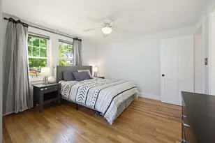 19 Holliston St, Medway, MA 02053 - Photo 15