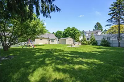 19 Holliston Street, Medway, MA 02053 - Photo 7