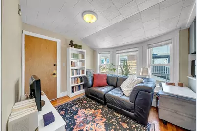 67 Bonair St, Somerville, MA 02145 - Photo 5