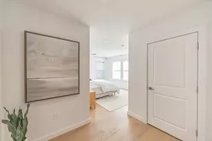 16 Boardman St, Boston, MA 02128 - Photo 9