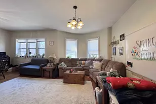 260 Aspinwall Ave, Brookline, MA 02446 - Photo 5