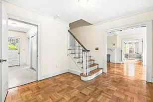 30 Rangeley Rd, Winchester, MA 01890 - Photo 5