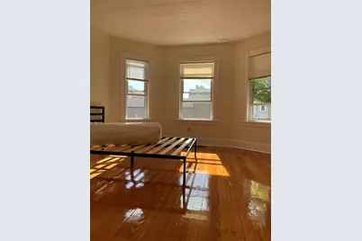 111 Wellington St #1, Waltham, MA 02453 - Photo 3