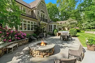 14 Greylock Rd, Wellesley, MA 02481 - Photo 7