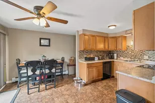 71 Silver Lake, Newton, MA 02458 - Photo 3