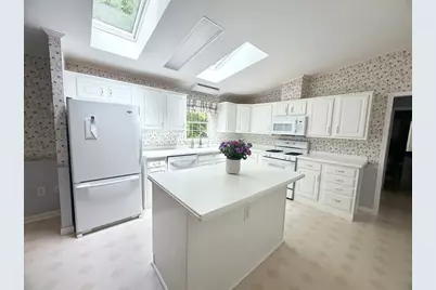 7808 Island Drive, Middleborough, MA 02346 - Photo 11